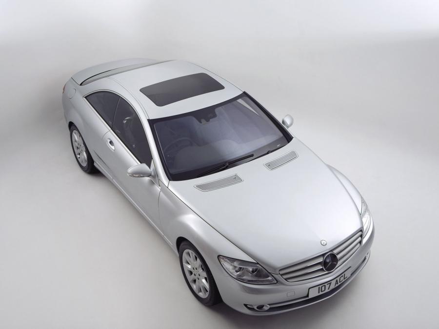  Mercedes-Benz CL500 2006 года  (UK) (фото 10 из 16)